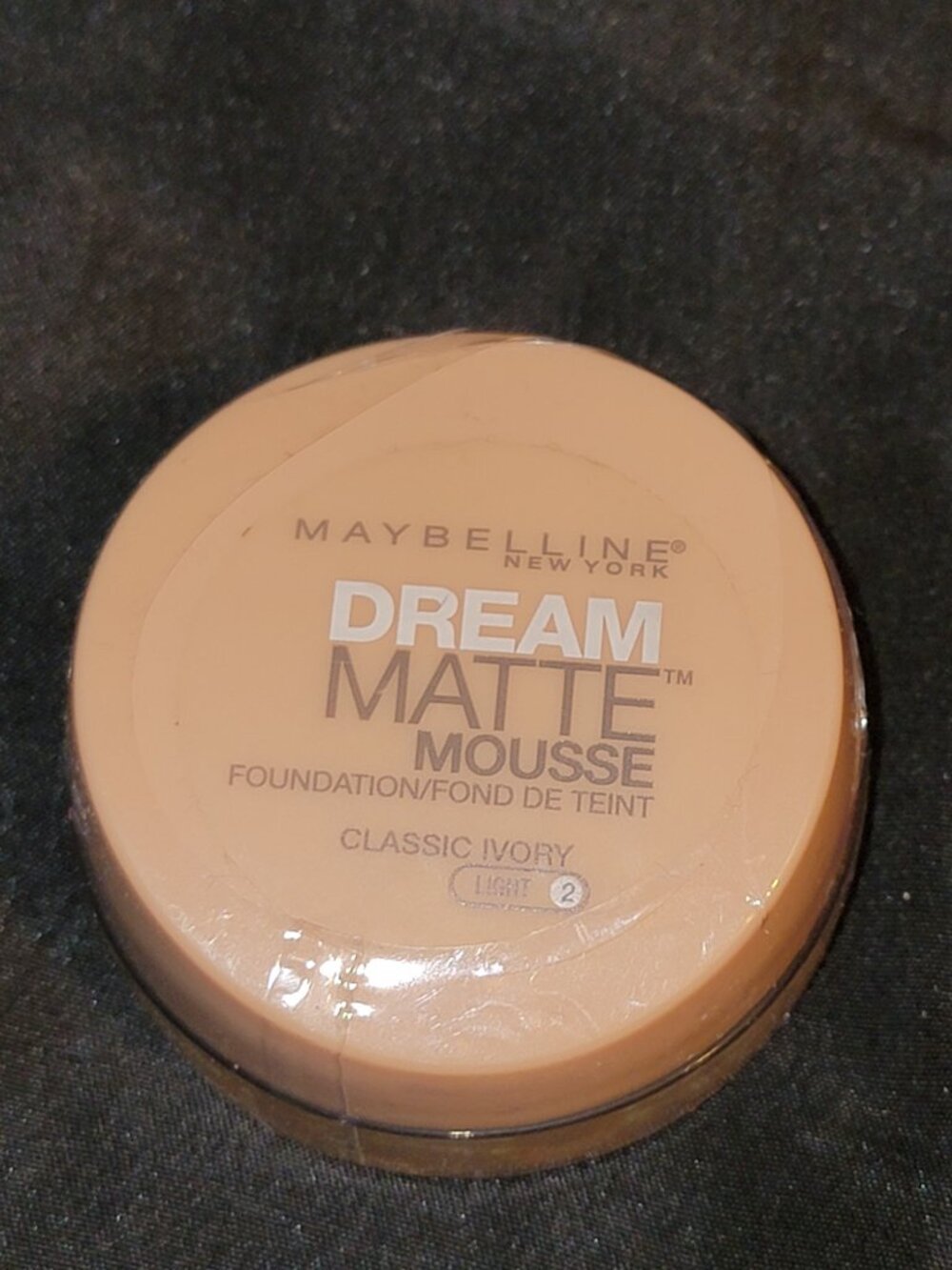 Maybelline CLASSIC IVORY (light 2) DREAM MATTE MOUSSE FOUNDATION New Old Stock
